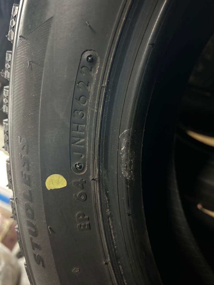 VRX2 スタッドレスタイヤ 165/65R15