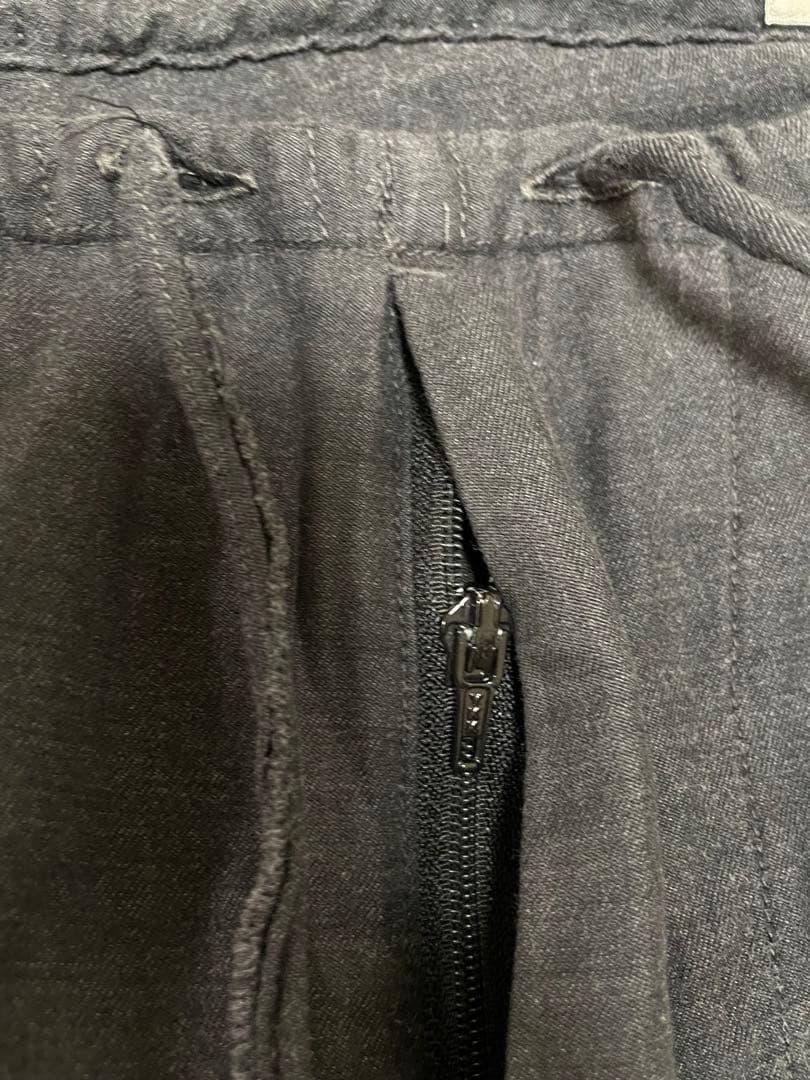 comoli コットンネル テーパード パンツ コモリ チャコール