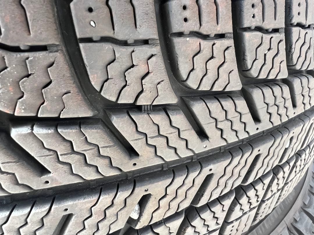 ②2019年製 スタッドレス 195/80R15 ミシュラン 4本セット 冬