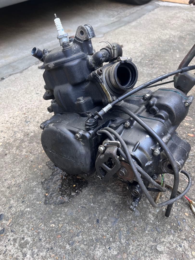 専用出品　名無しさん CR125R HONDA エンジン マフラー、キャブ