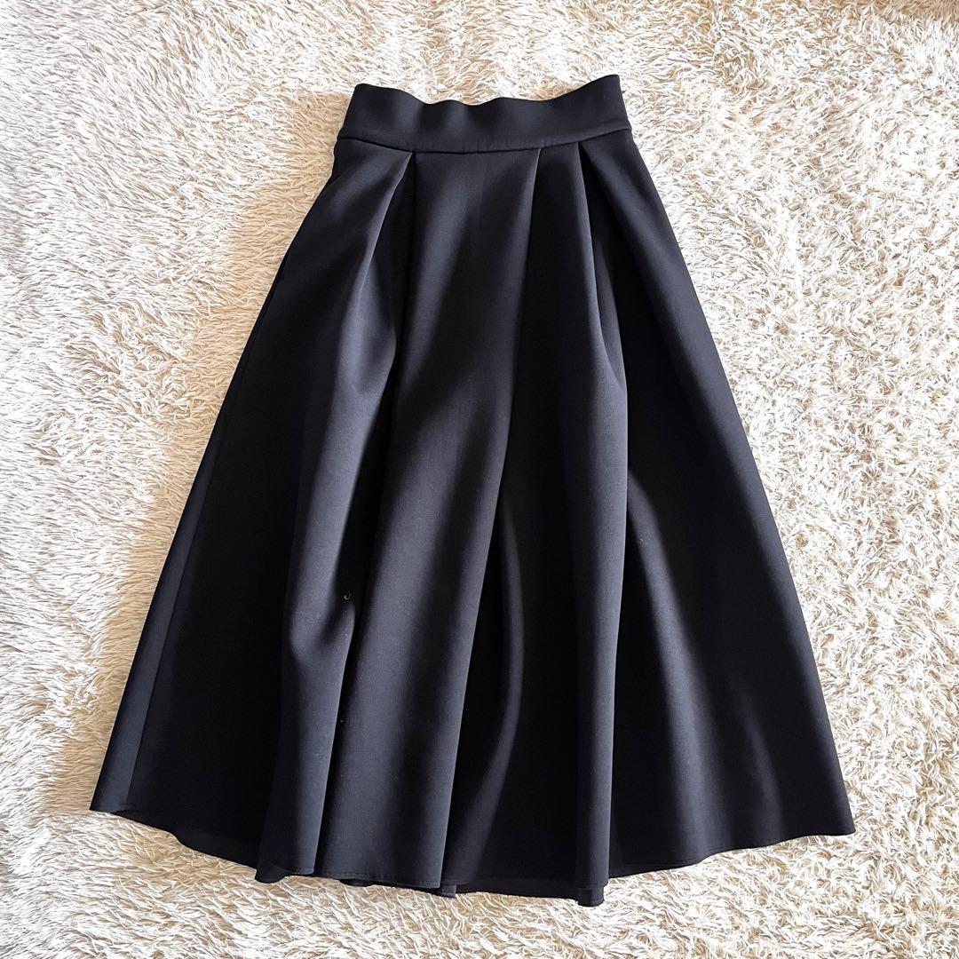 【美品】JENNE ジェンヌ クラシカルタックフレアスカート ブラック　L