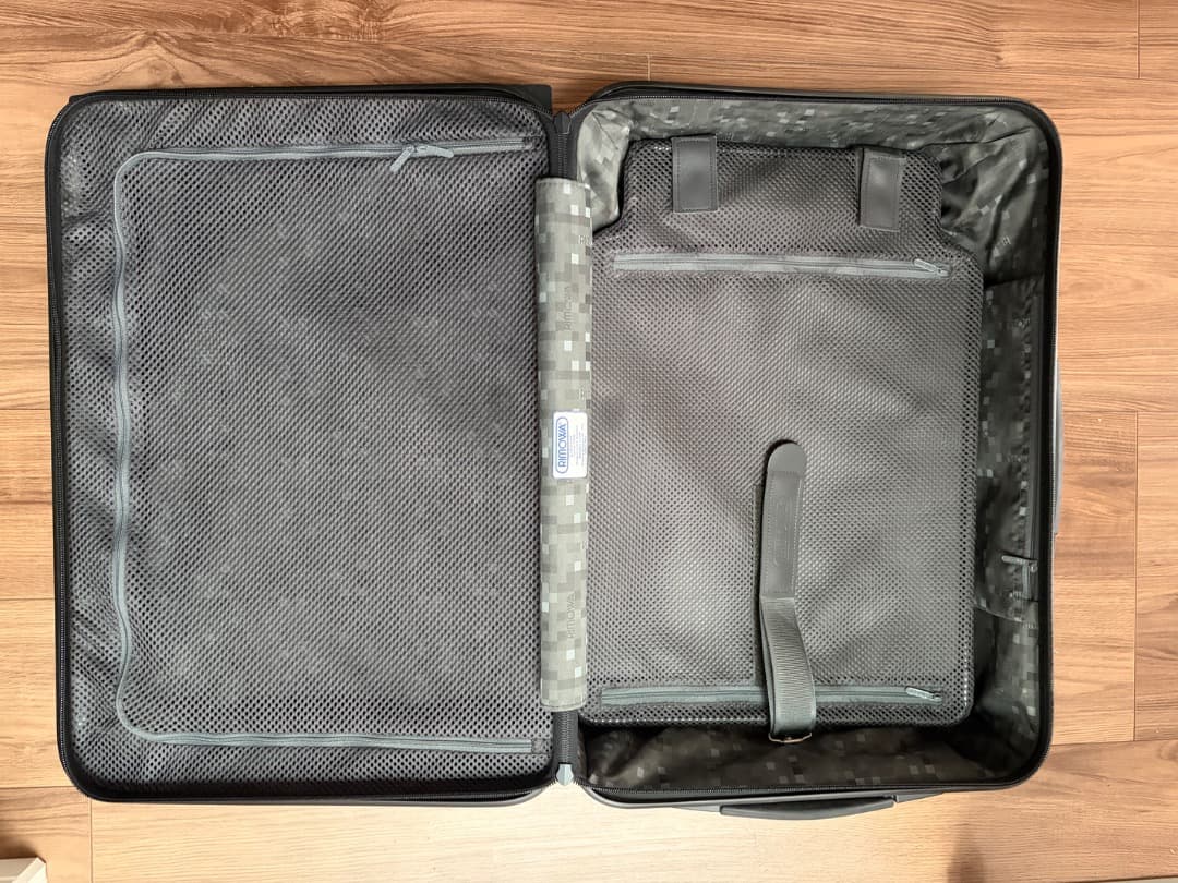 RIMOWA リモワ SALSA サルサ 32L 機内持込み 黒 キャリーケース
