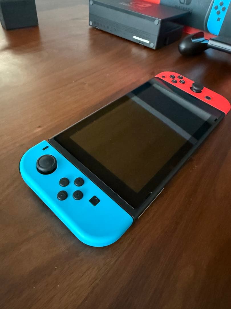 ニンテンドーSwitch 付属品付き