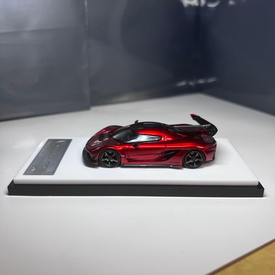 HKM Premium ケーニグセグ ジェスコ 1/64 ミニカー