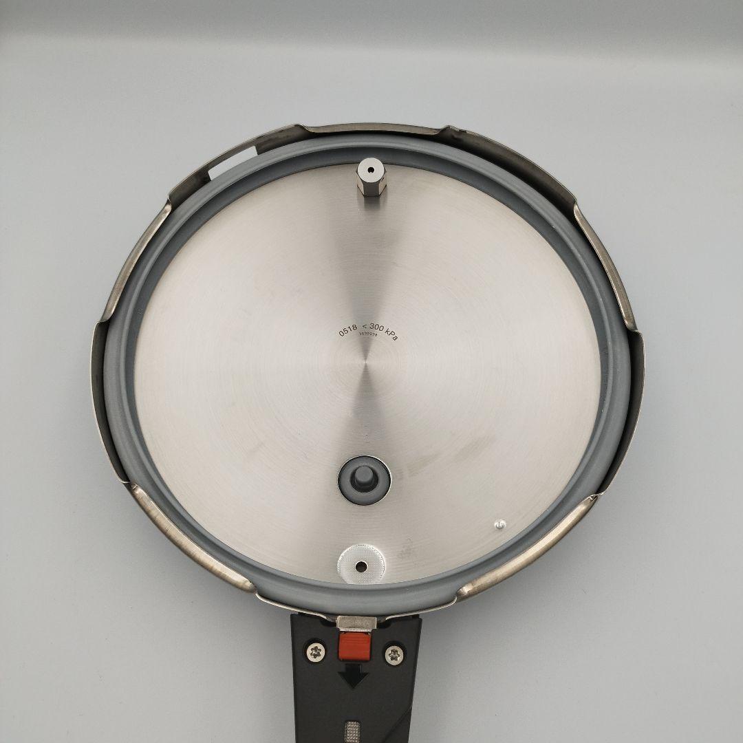 【美品】WMF パーフェクト S 圧力鍋 4.5L ドイツ製
