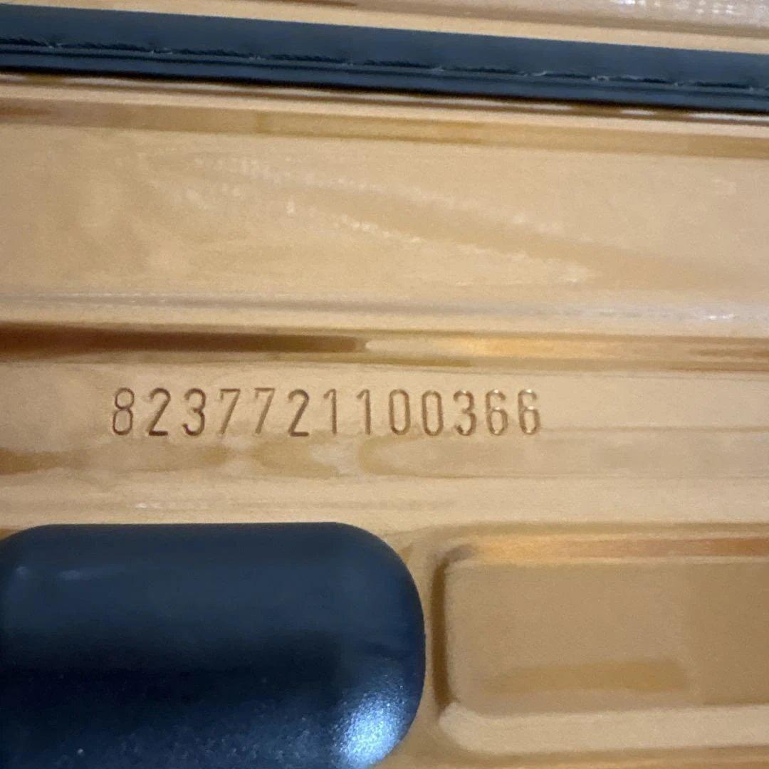RIMOWA サルサエアー84L インカゴールド TSAロック 廃盤　四輪正規品