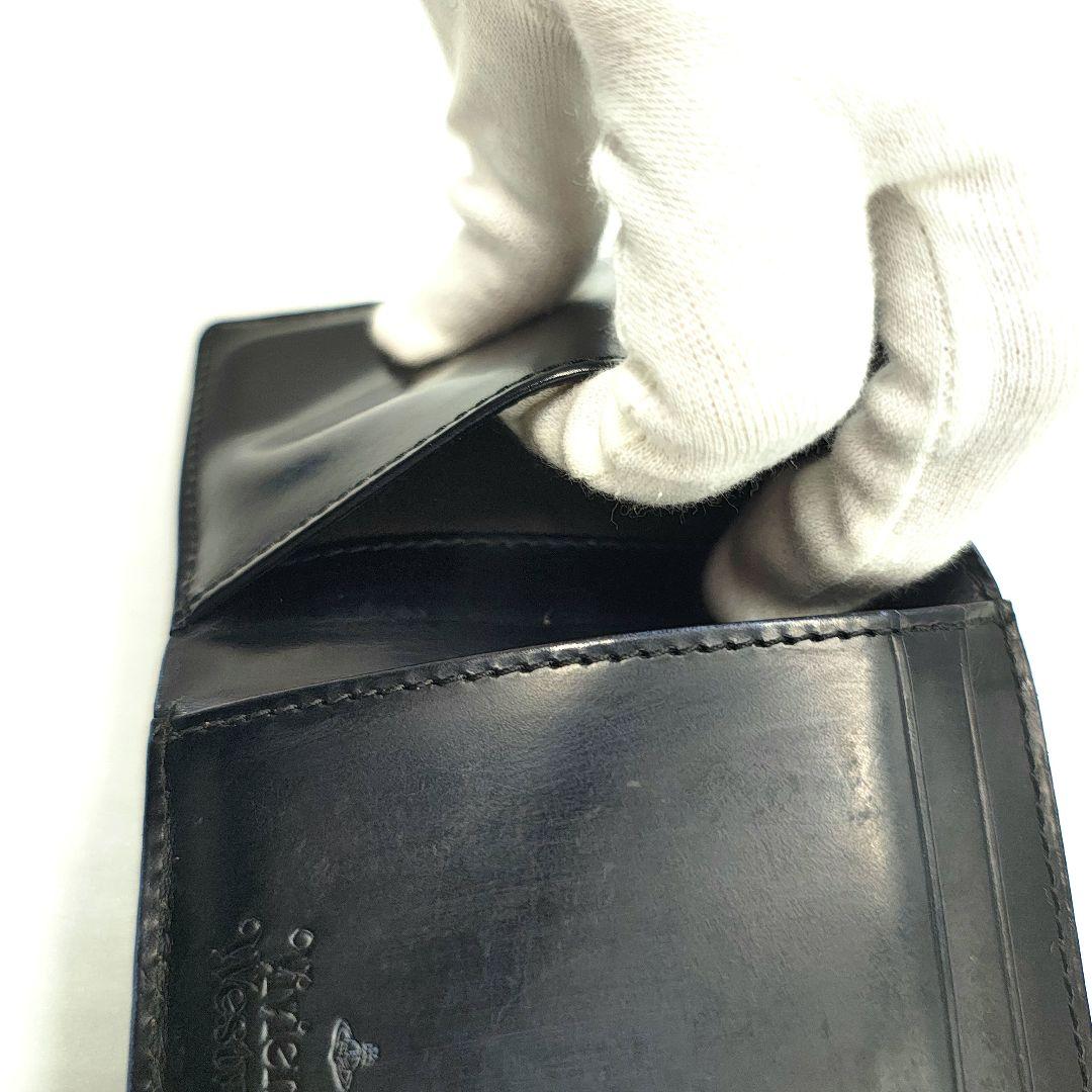 美品 ヴィヴィアンウエストウッド 三つ折り財布 がま口 レザー