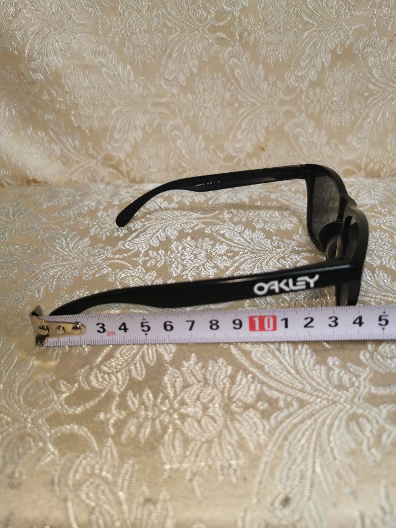 オークリー　OAKLEY　FROGSKINS　フロッグスキン サングラス