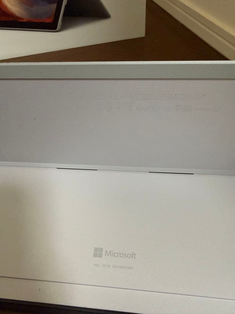 Surface Pro 7 /8GB/128GB タイプカバー付き