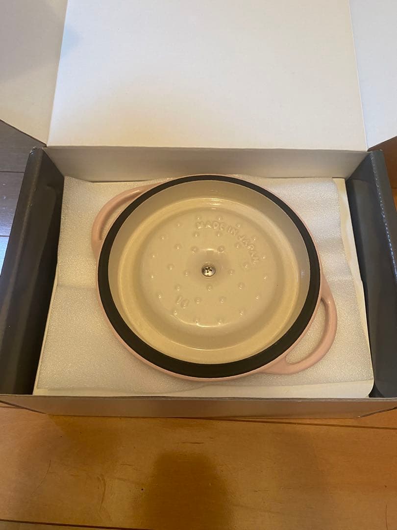 最安値！　未使用品 Vermicular オーブンポット 14cm