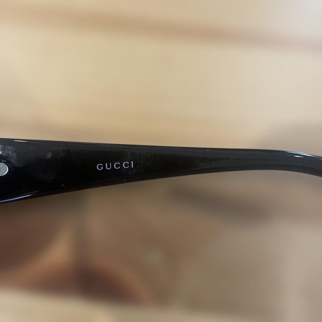 GUCCIサングラス ブラック