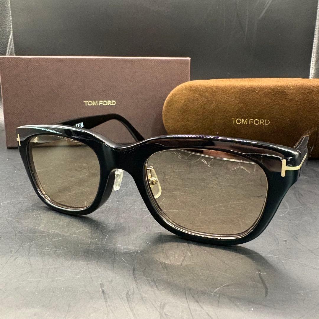 【美品】 TOM FORD TF5178F サングラス 黒縁 ブラウン レンズ
