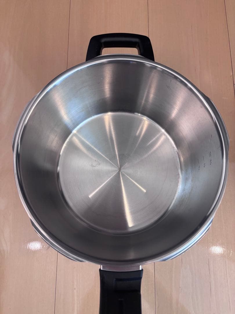 WMF Perfect Ultra パーフェクトウルトラ　圧力鍋 4.5L