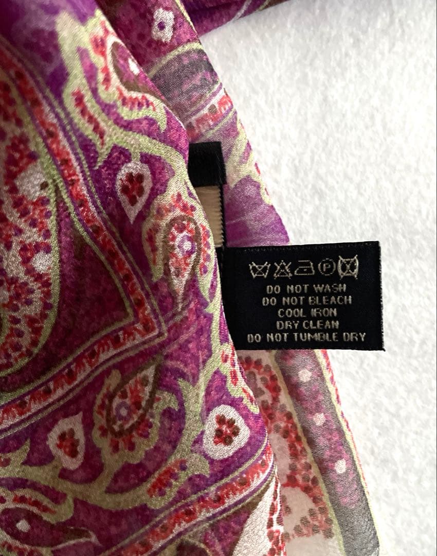 み*ー様 値下げ！【箱入り　未使用】ETRO ペイズリー柄 ストール