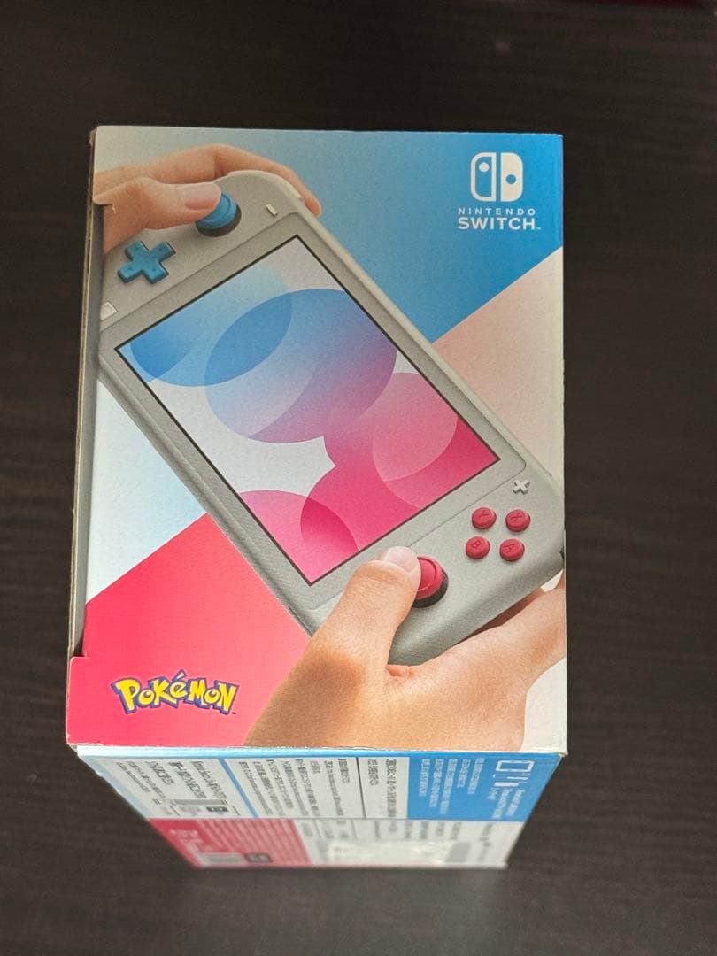 「Nintendo Switch Lite　ザシアン・ザマゼンタ」