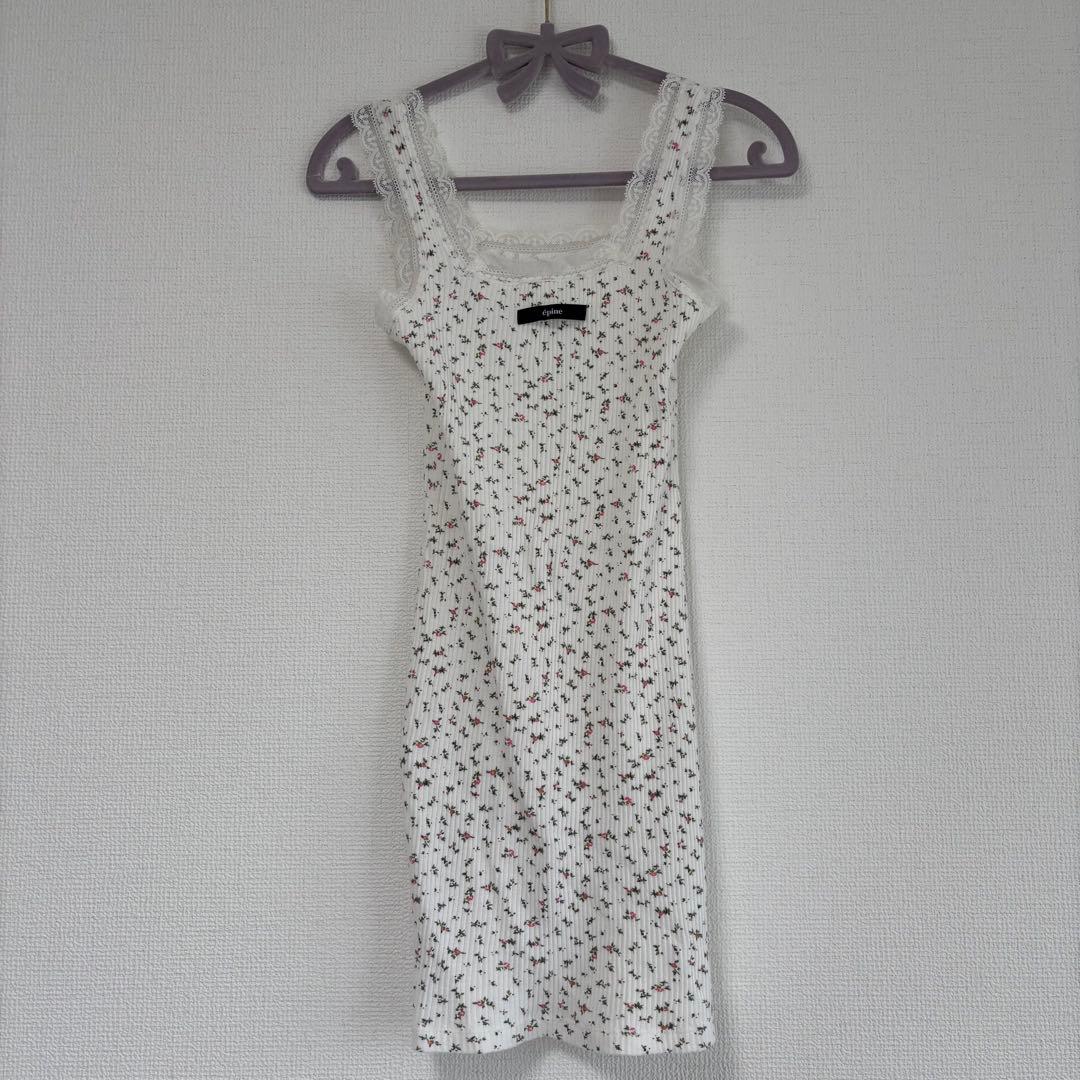 épine label lace flower rib onepiece