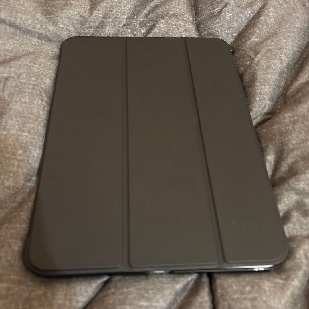 iPad１１世代　シルバー　ESRマジックキーボード+ケース付き
