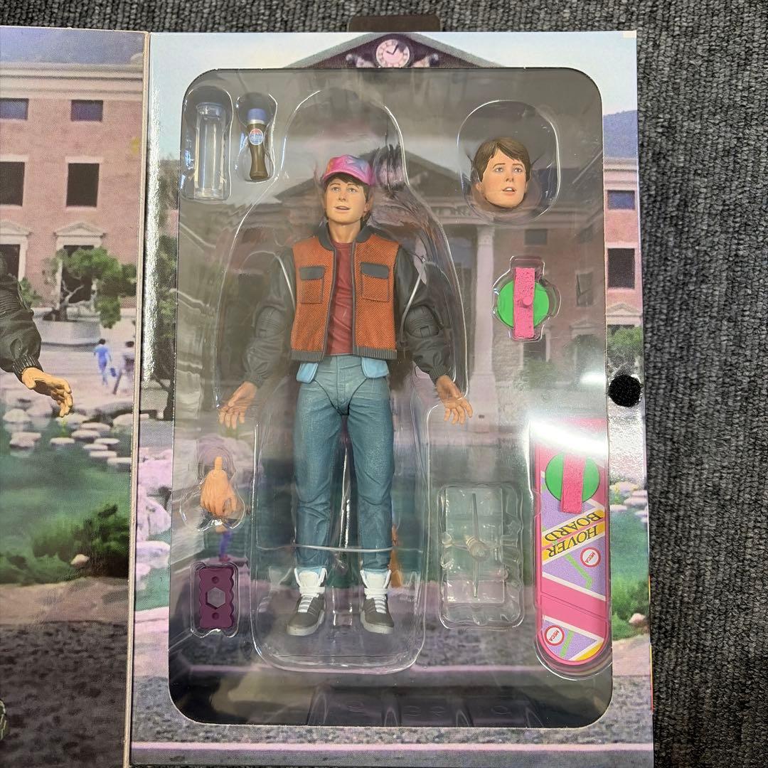 NECA バック・トゥ・ザ・フューチャー II マーティ　新品未開封