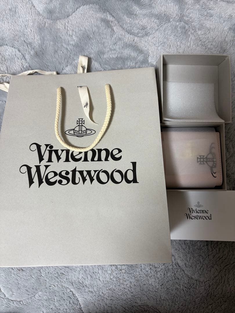 Vivienne Westwood ピンク 二つ折り財布 ヴィヴィアン