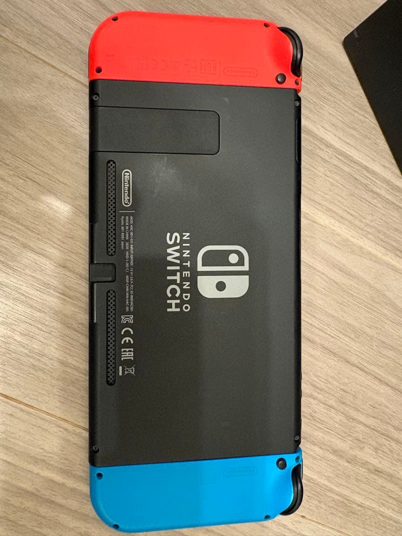 Nintendo Switch 赤/青 本体