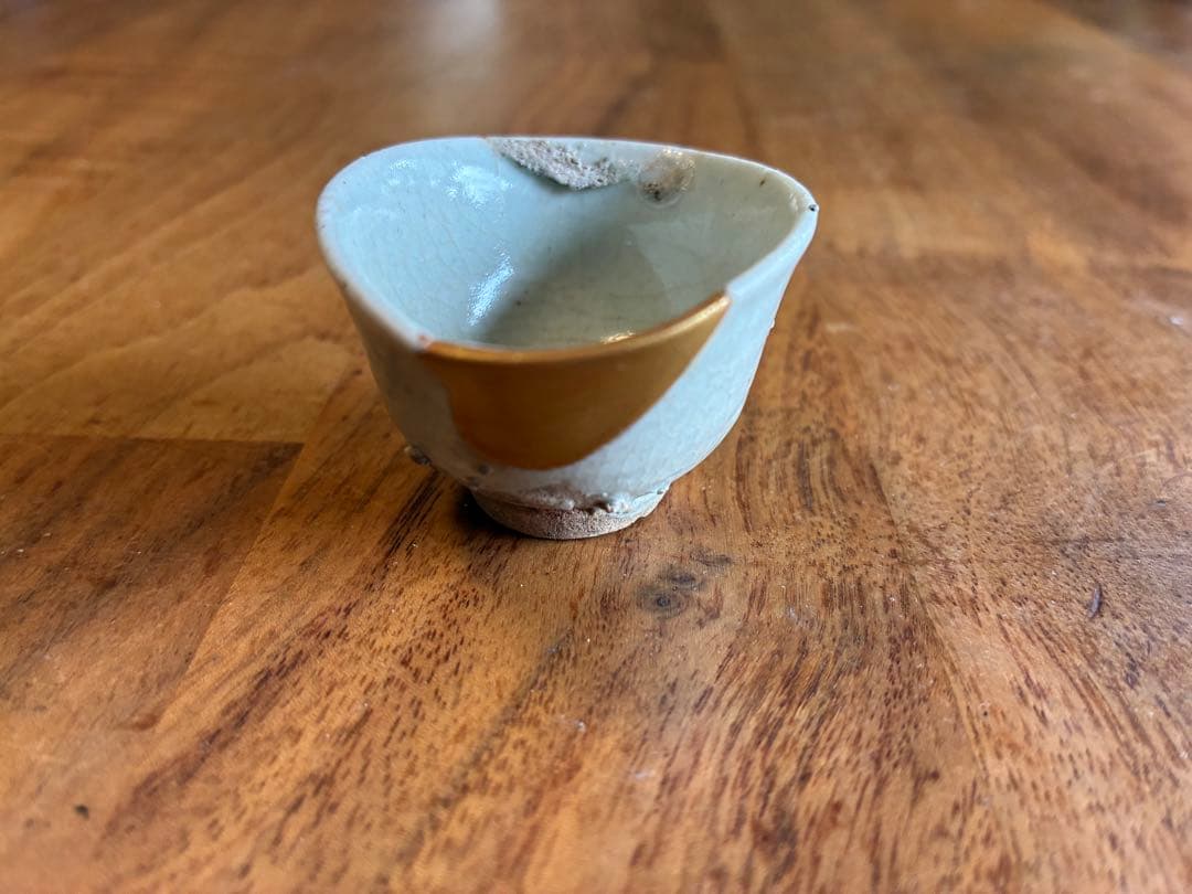 初期伊万里　盃　金継ぎ直し有り