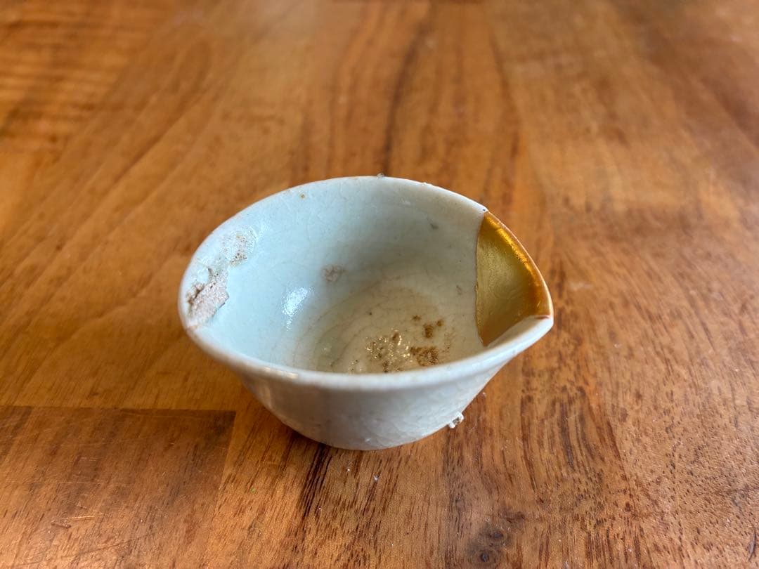初期伊万里　盃　金継ぎ直し有り