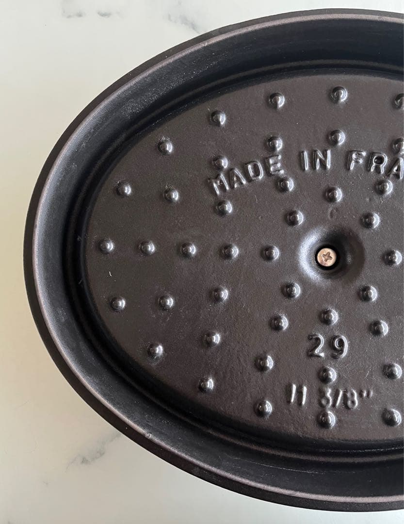 STAUB LA COCOTTE 黒 オーバル鍋　29cm ブラック
