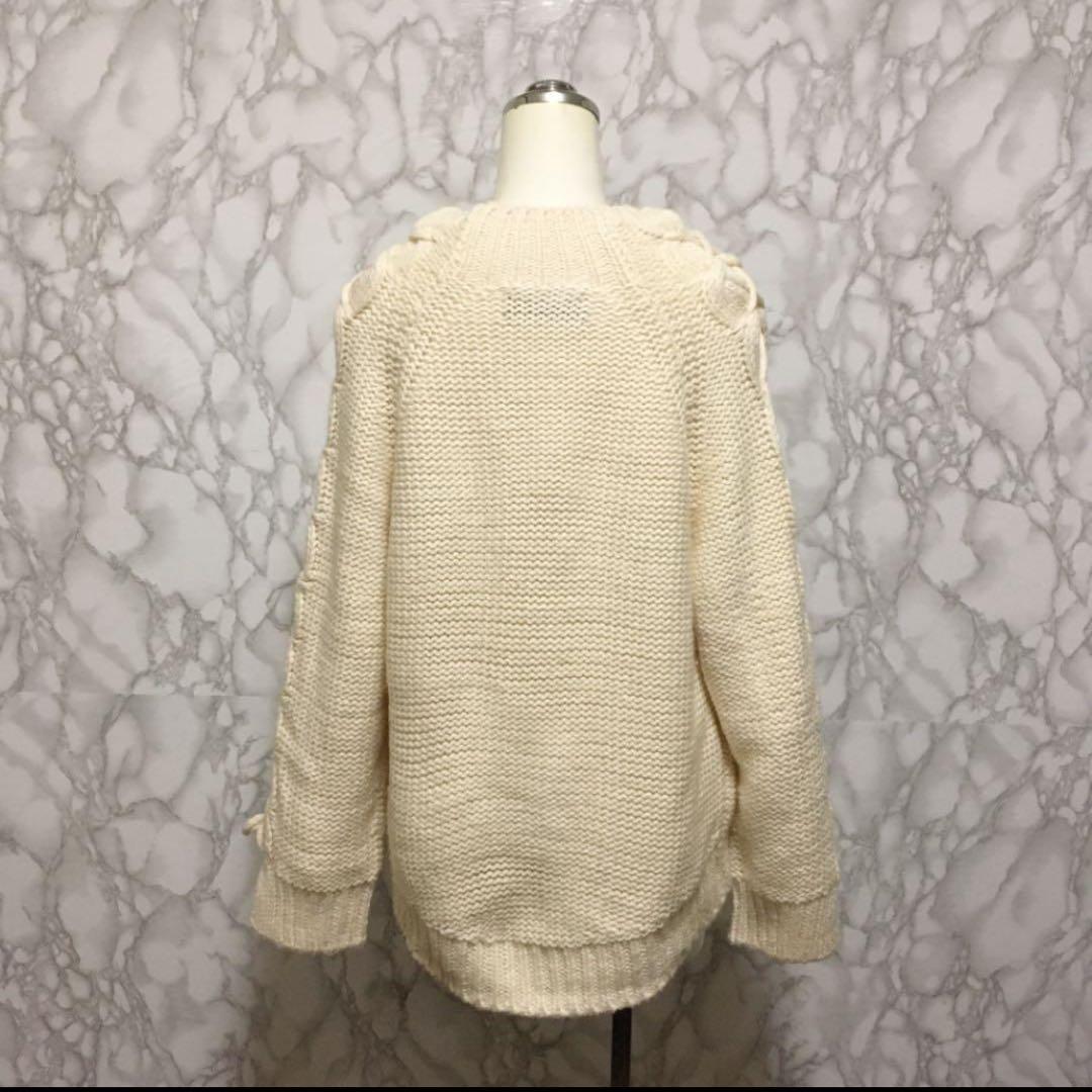 ね*こ様 美品　AMERI vintage デザインケーブルニット