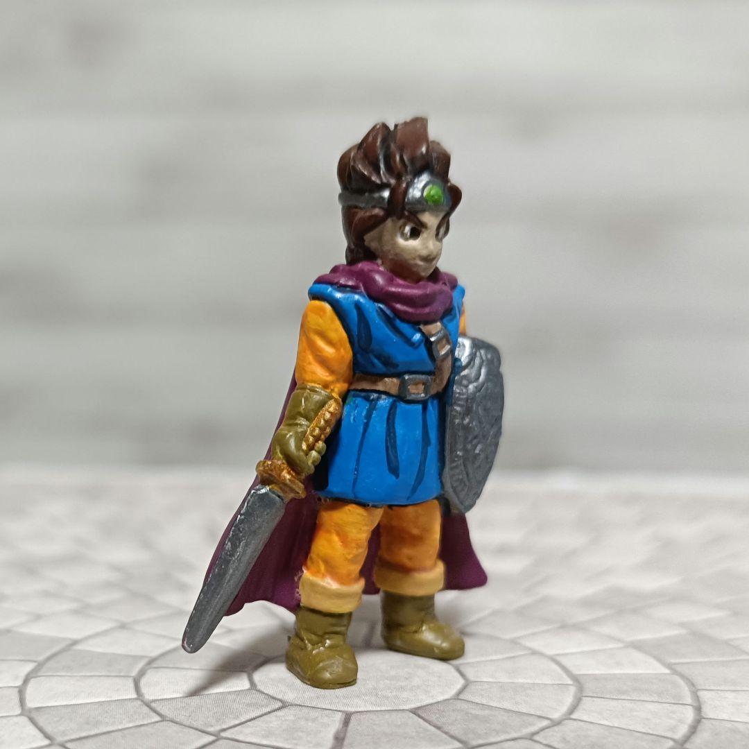 激レア　ドラゴンクエスト３　消しゴム　勇者　ペイント品