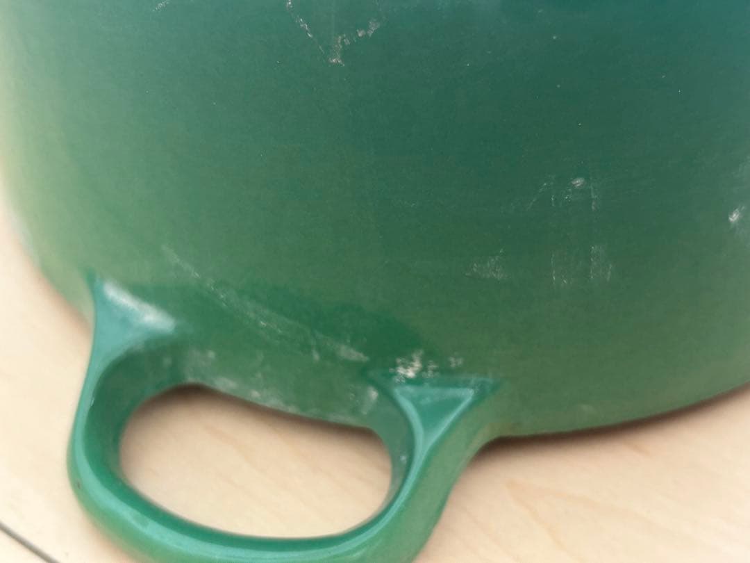 あーり LE CREUSET　ココット ロンド レーシンググリーン22cm