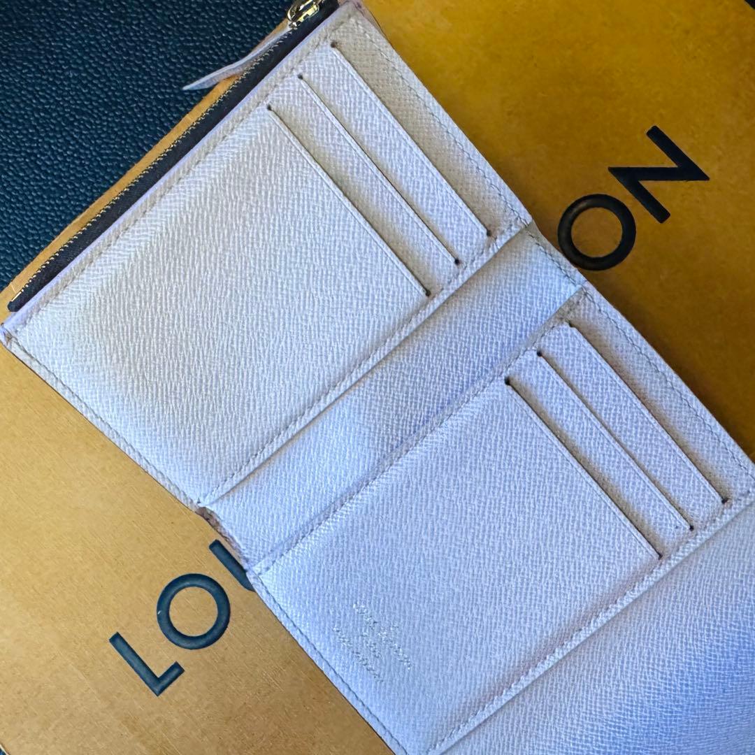 LOUIS VUITTON モノグラム ポルトフォイユ ヴィクトリーヌ 三つ折り