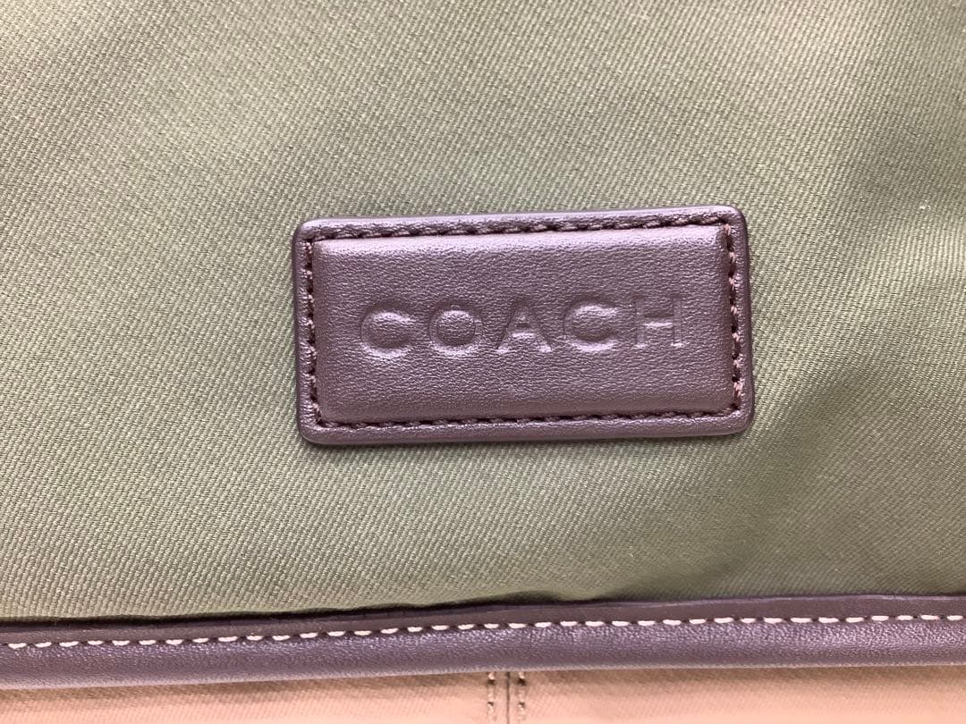 送料無料￼COACH 美品 メンズメッセンジャーバッグ ショルダーバック￼
