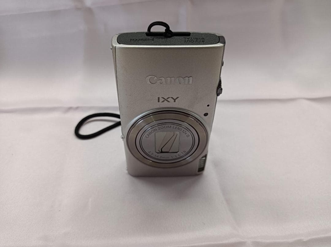 都《XEMXL》Canon IXY 650　シルバー デジタルカメラ