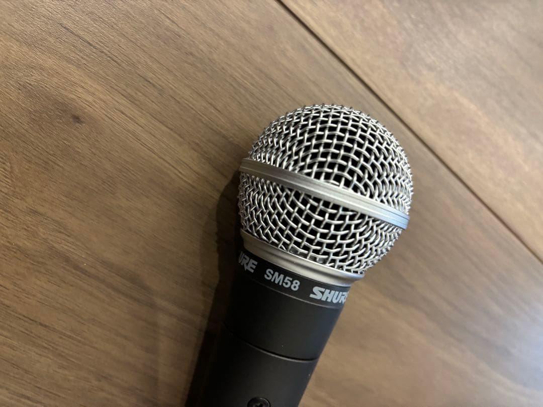SHURE マイク　SM58SE