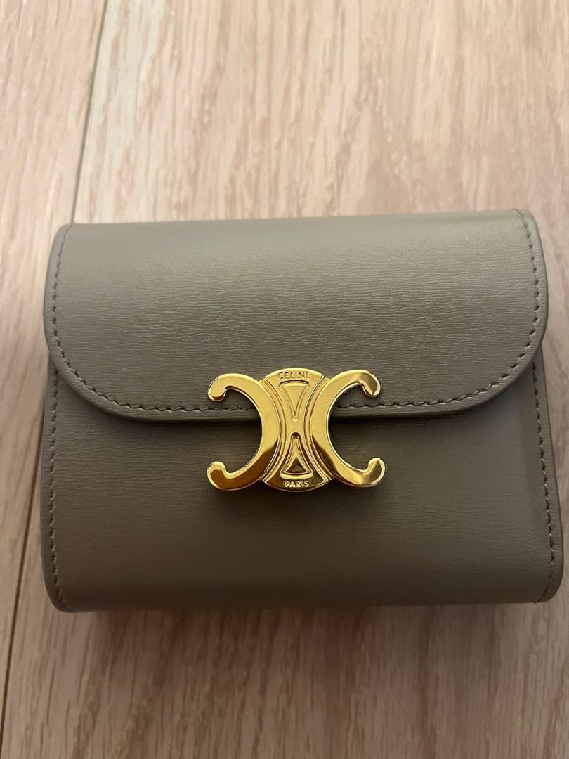 最終値下げ　CELINE 三つ折り財布