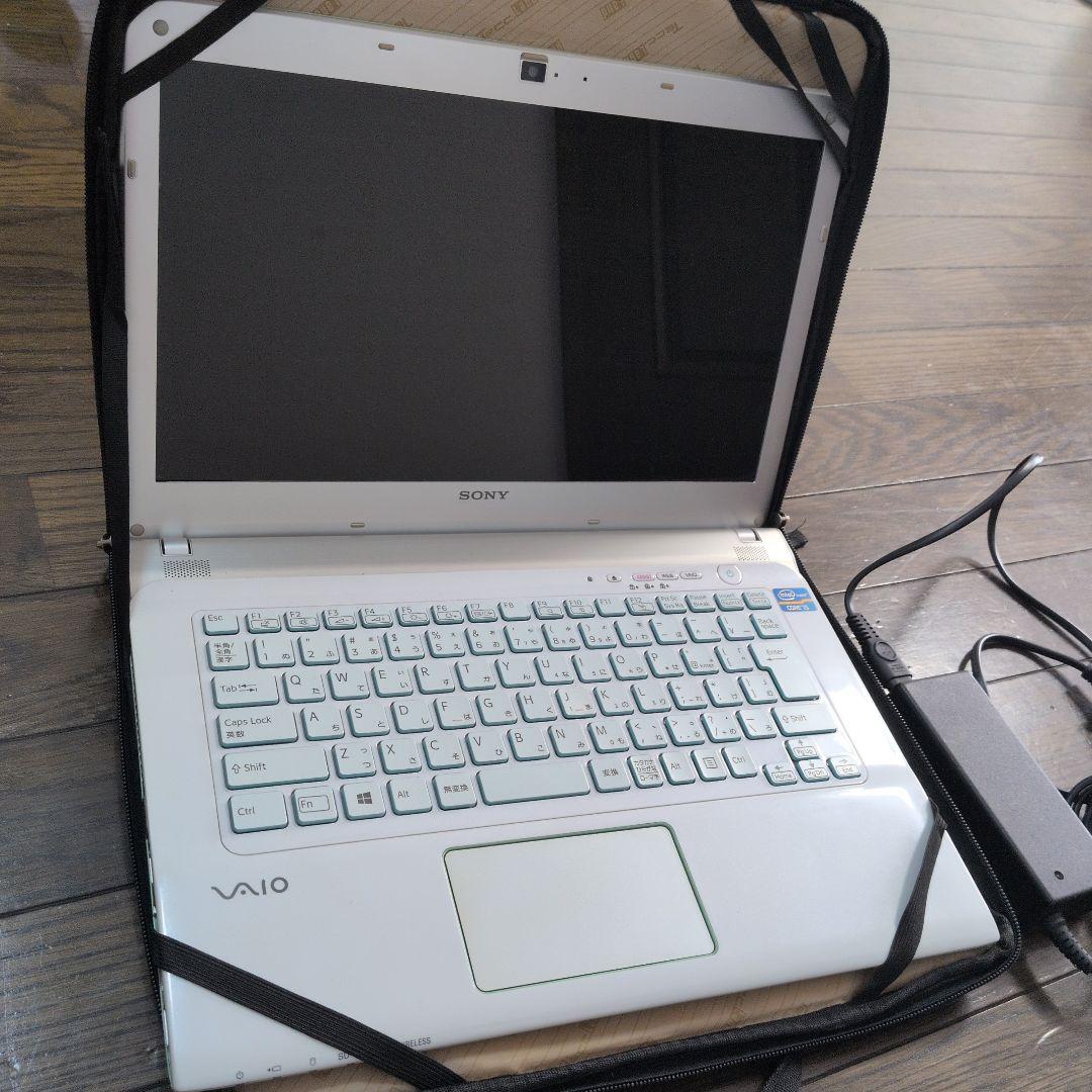 【1月中価格！】Sony VAIO ホワイトノートPC ACアダプター付き