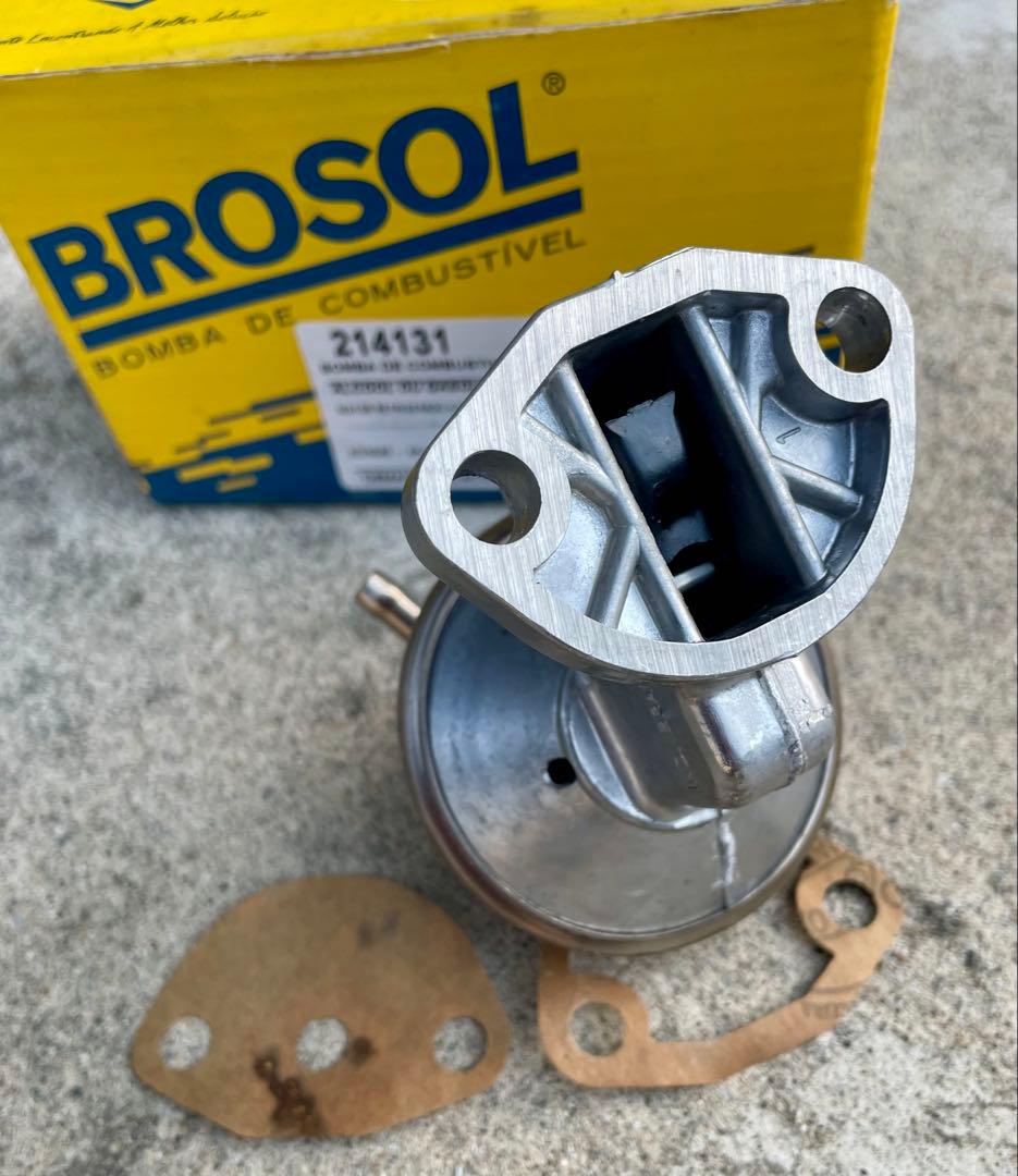 空冷 vw ビートル バスBROSOL 燃料ポンプ 214131 ガスケット付