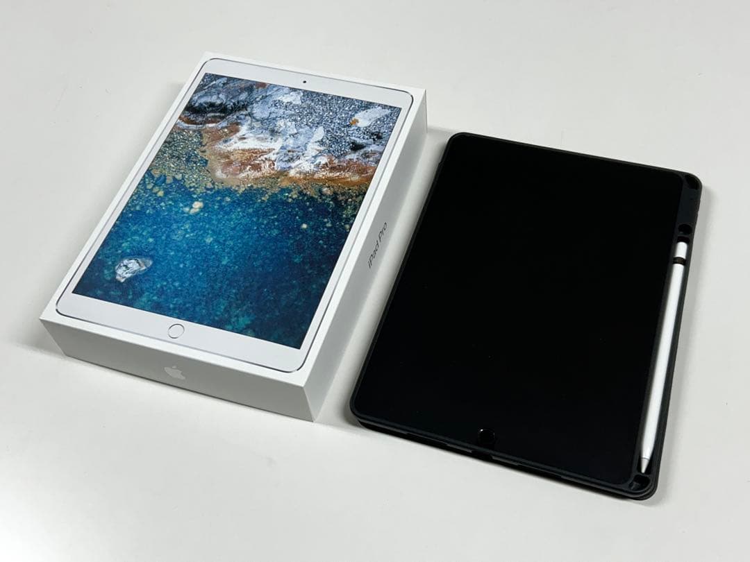 iPad Pro 10.5インチ wifi 64GB 中古 アップルペンシル付き