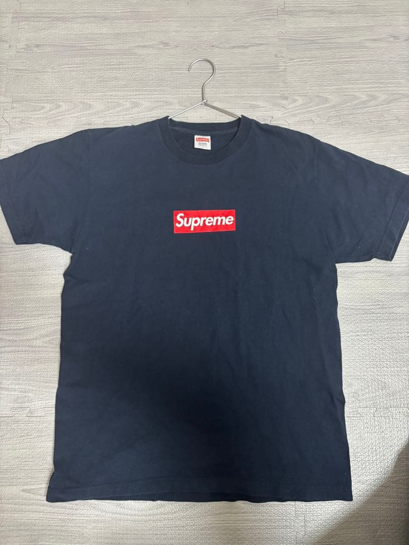 Supreme ネイビー Tシャツ 20周年記念