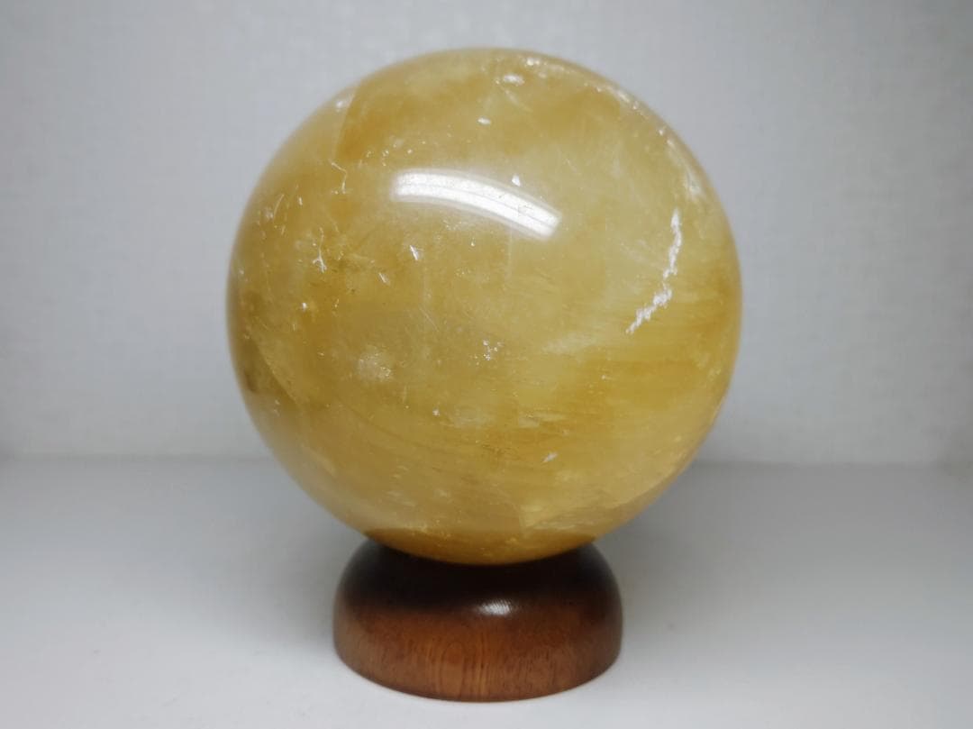 シトリン 2.8kg 水晶 丸玉 スフィア 原石 鑑賞石 自然石 誕生石 鉱石