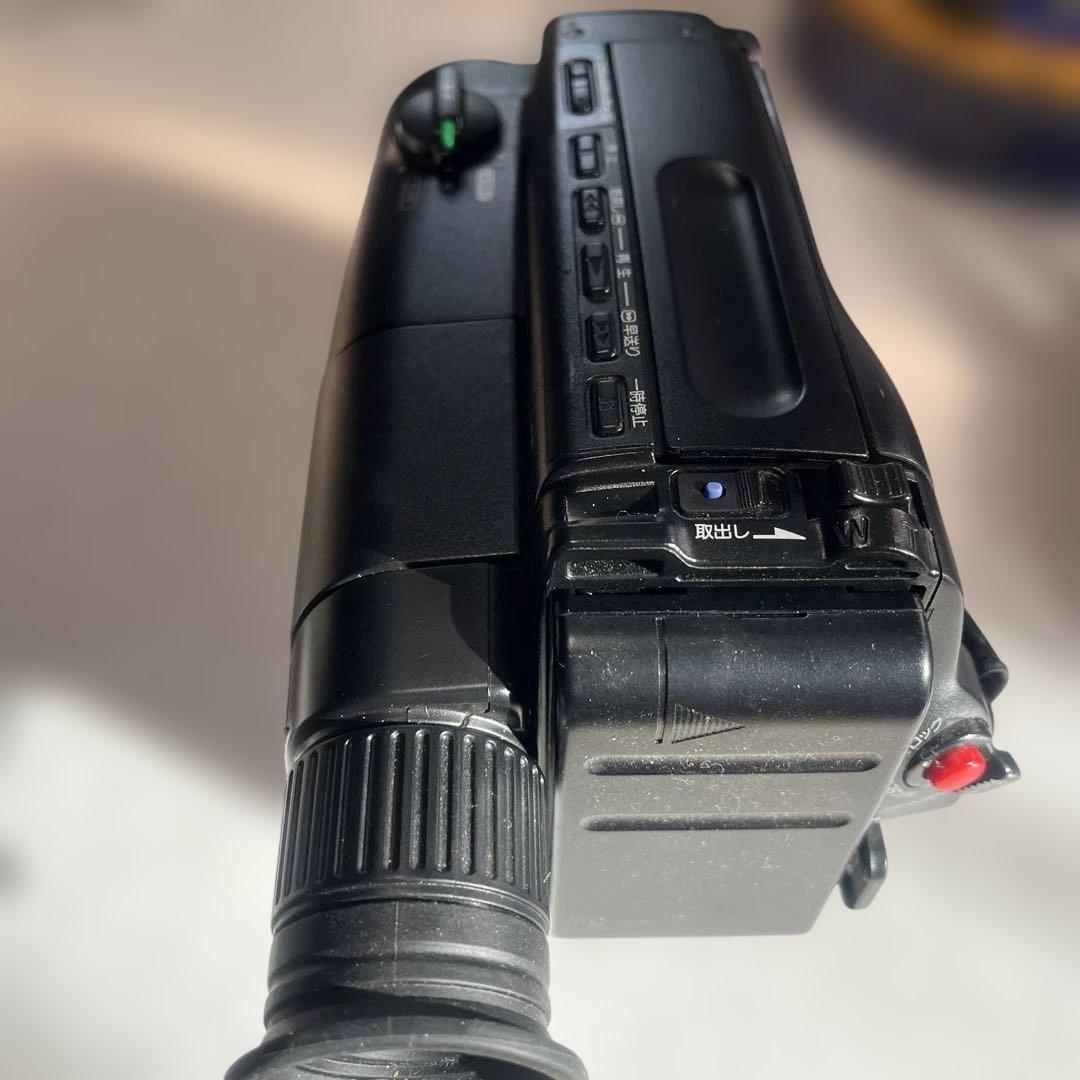 SONY Video8 ビデオカメラ　CCD-TR230 ⑦