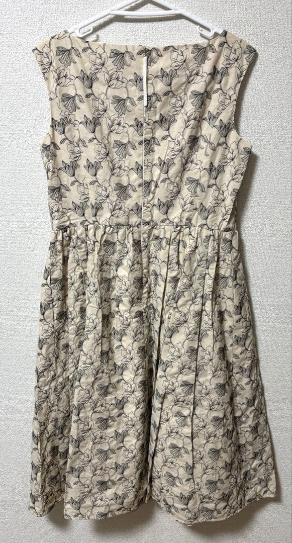 ルリ 美品 TOCCA CHAMBRAY GARDEN ドレス 花柄