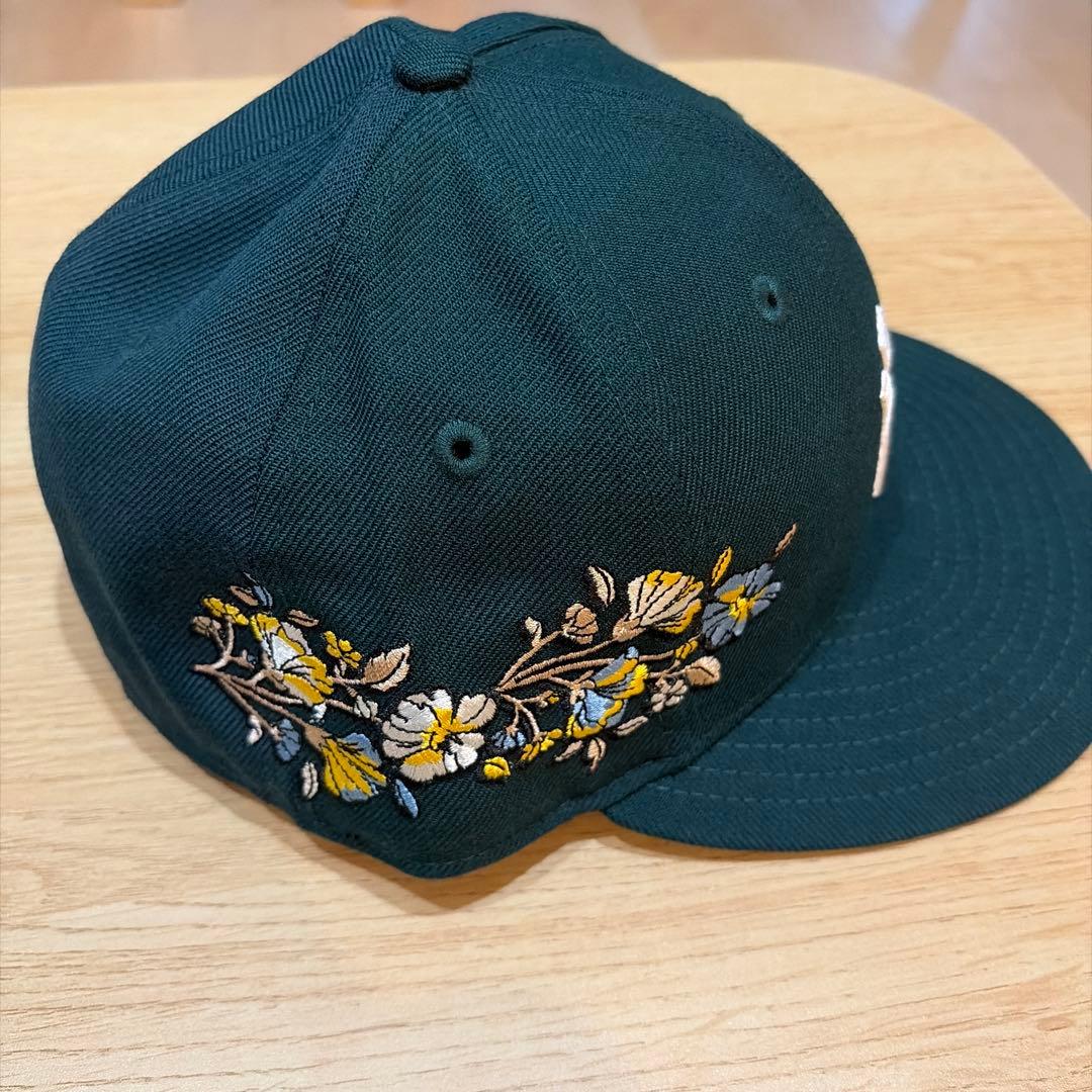 kith New Era Yankees Floral 59Fifty キャップ