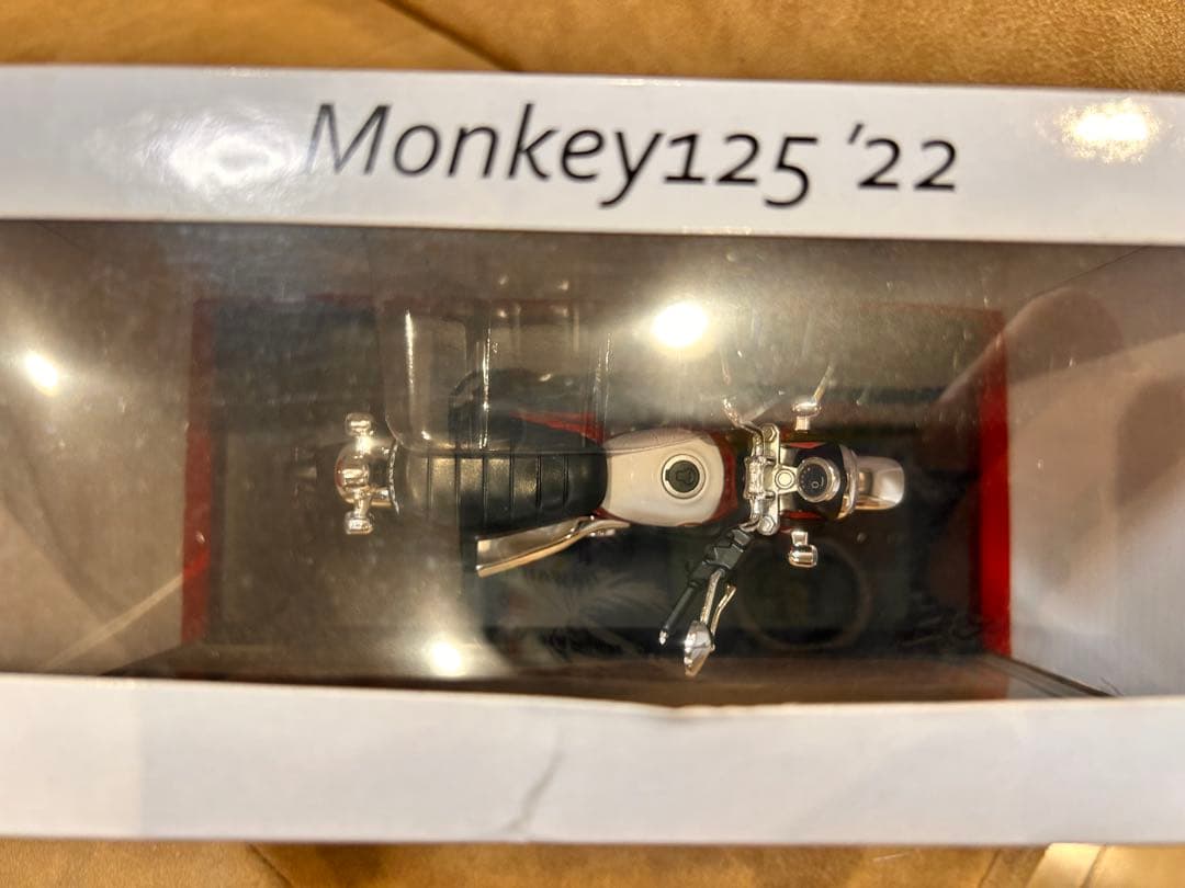 アオシマ　 1/12 ホンダ モンキー 125 パールネビュラレッド