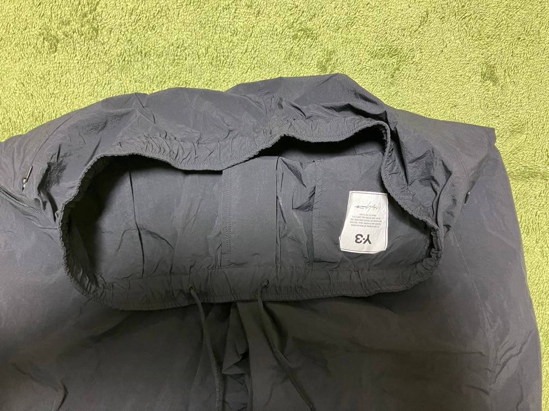 【美品】Y-3（ワイスリー）ブラックナイロンパンツ