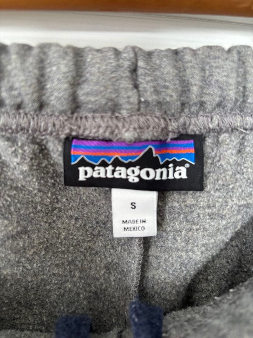 PATAGONIA パタゴニア　P-6 ラベル・アップライザル・スウェットパンツ
