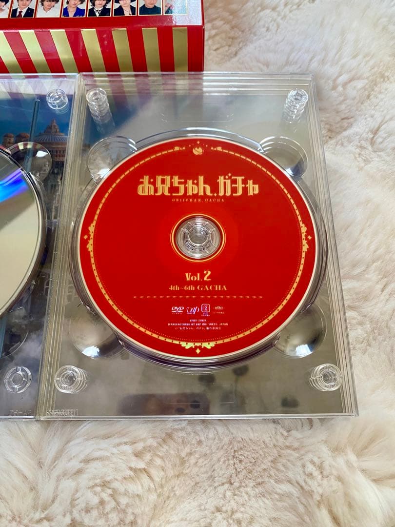 あず〔プロフ＆商品情報確認願います〕❤︎お兄ちゃんガチャDVDBOX 豪華版