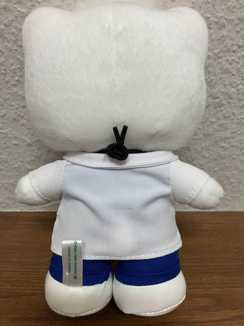 ハローキティ　マスコット　ぬいぐるみ