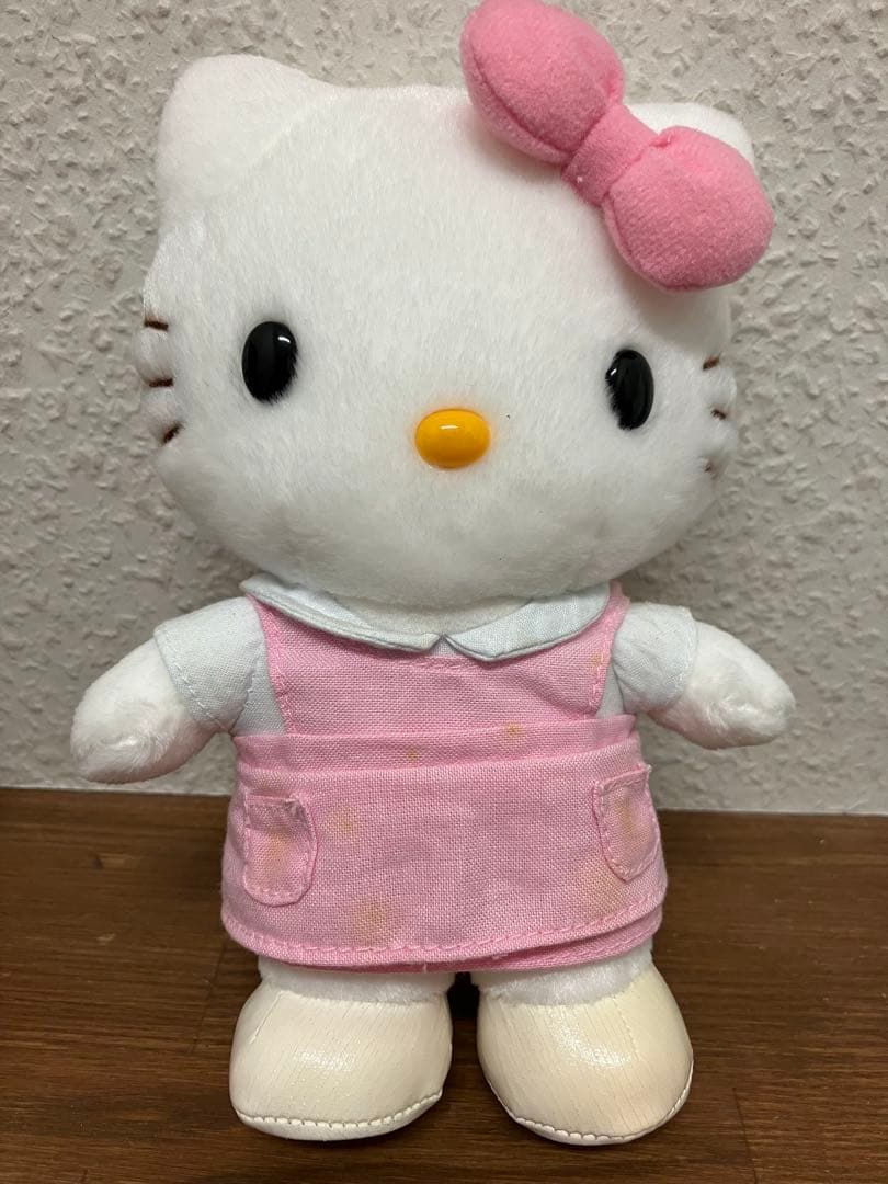 ハローキティ　マスコット　ぬいぐるみ