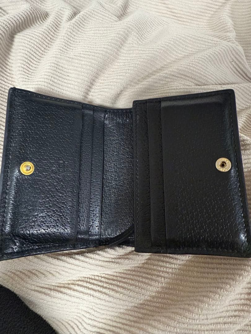 GUCCI 折り畳み財布